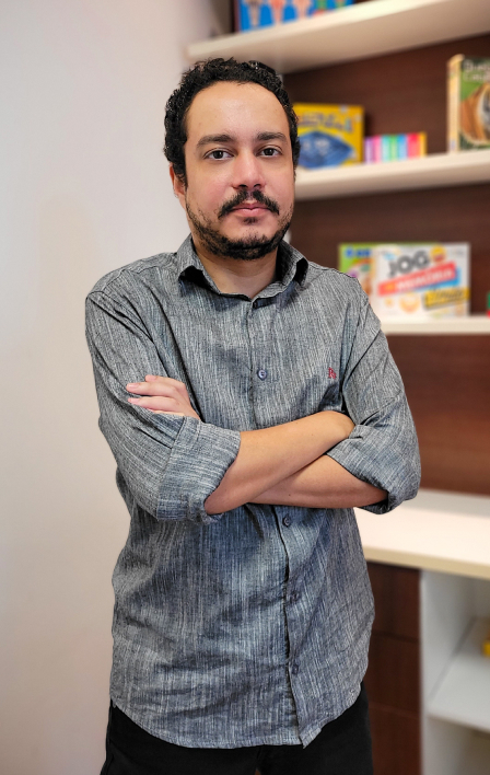 Foto de perfil do profissional Vinícius - Psicólogo